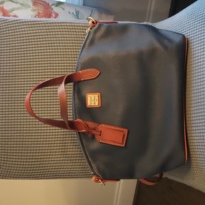 Dooney& Bourke bag